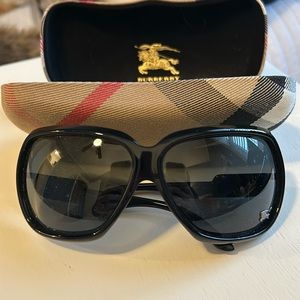 Burberry women’s sunglasses and case